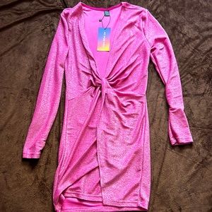 NWT - pink long sleeve Bodycon dress - size S
